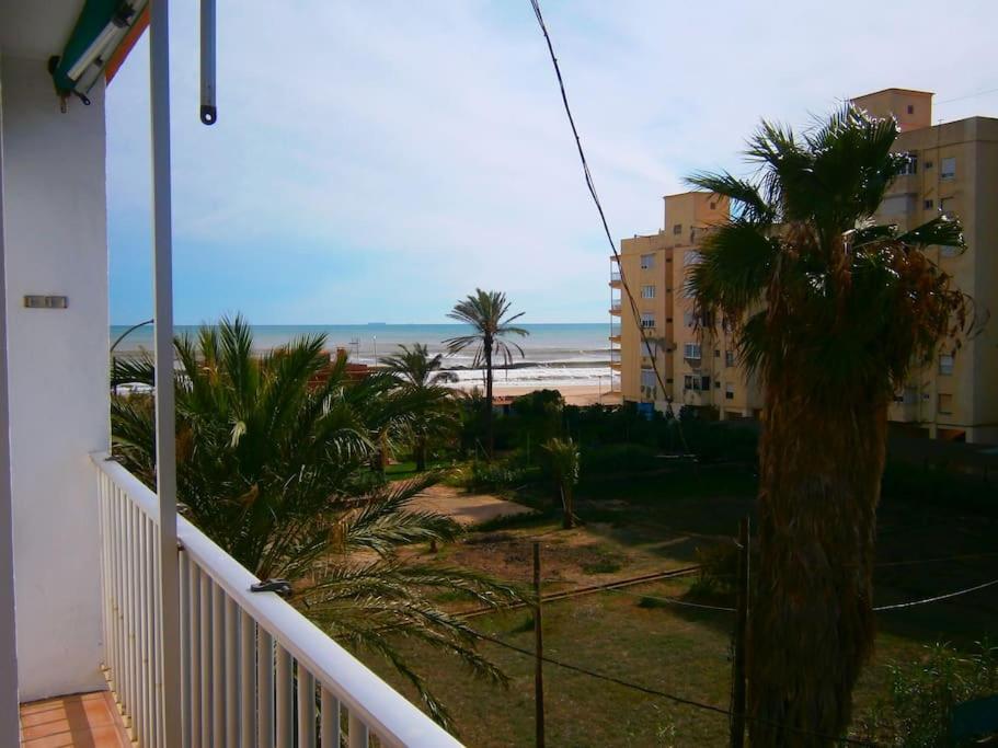 Apartamento Junto A Playa Y Cerca De Campo De Golf El Perellonet Eksteriør billede